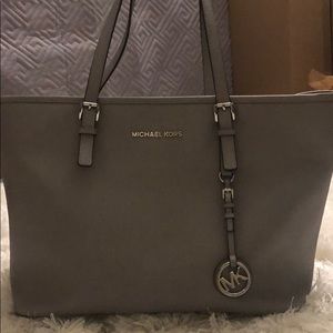 Michael Kors Tote